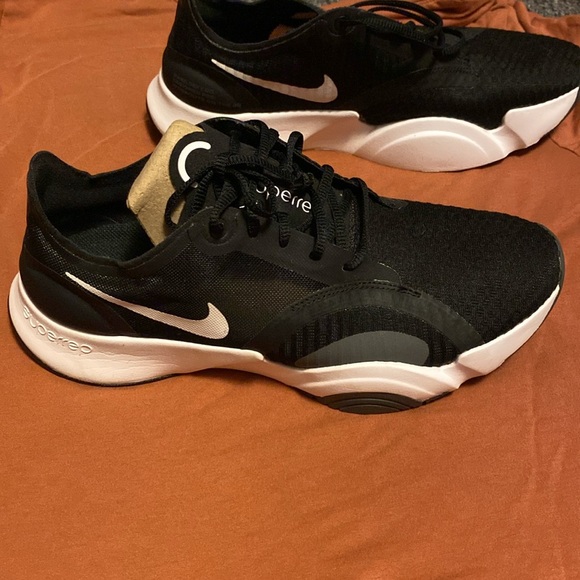 Nike SuperRep Go- preowned - Picture 2 of 7